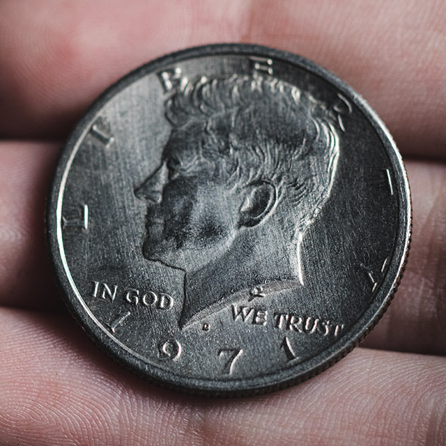 MEIO DÓLAR MAGNÉTICO